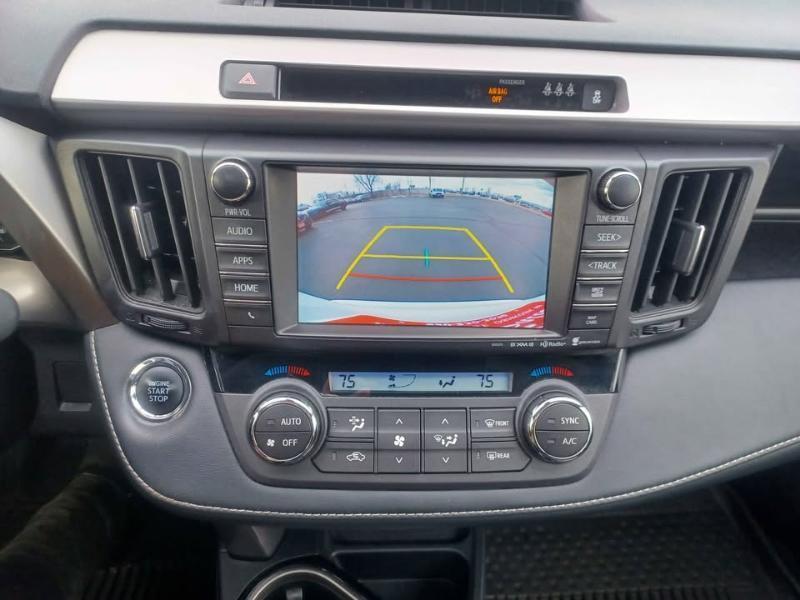 Toyota RAV4 Limited AWD 2018