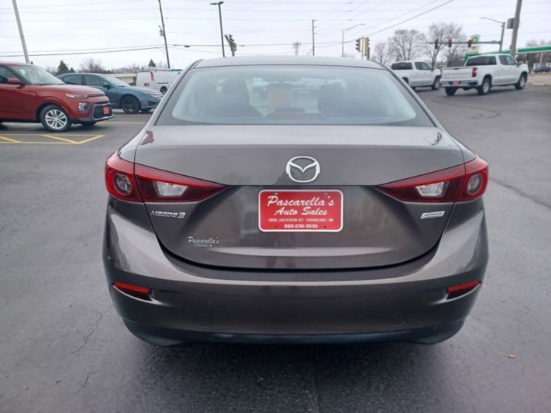 Mazda MAZDA3 i Sport 4D Sedan 2015