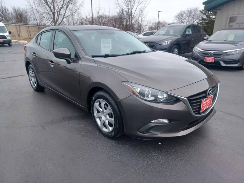 Mazda MAZDA3 i Sport 4D Sedan 2015