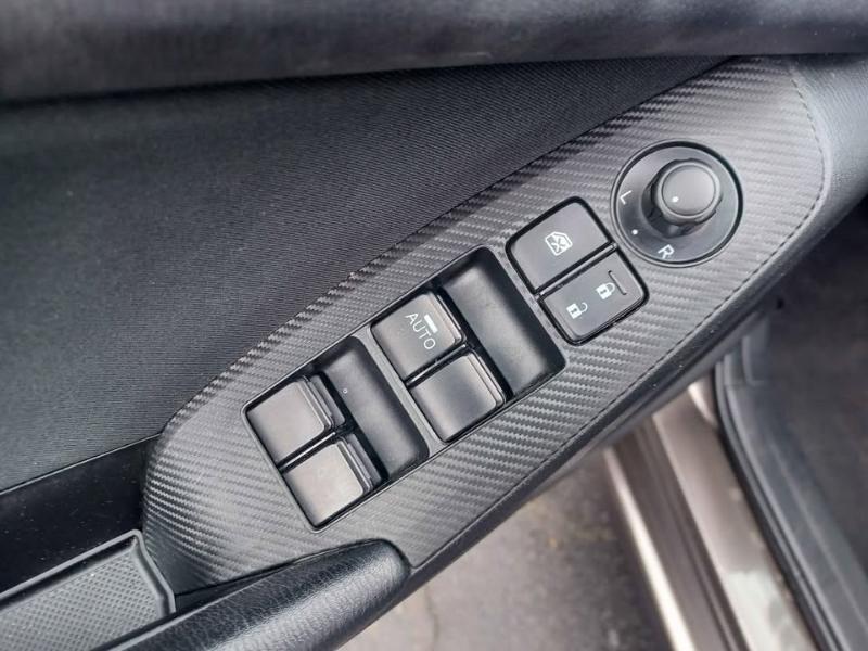 Mazda MAZDA3 i Sport 4D Sedan 2015