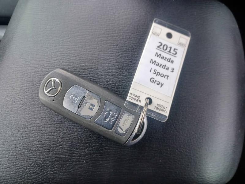 Mazda MAZDA3 i Sport 4D Sedan 2015