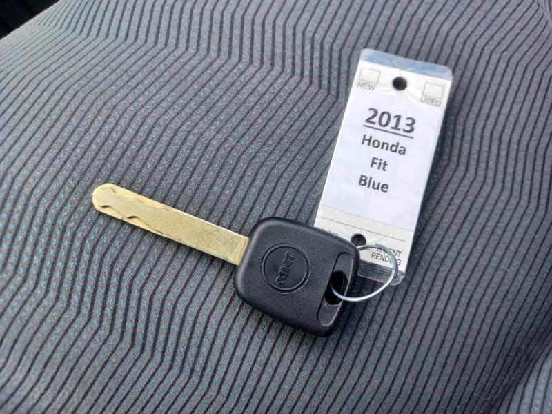 Honda Fit 5-Speed MT 2013