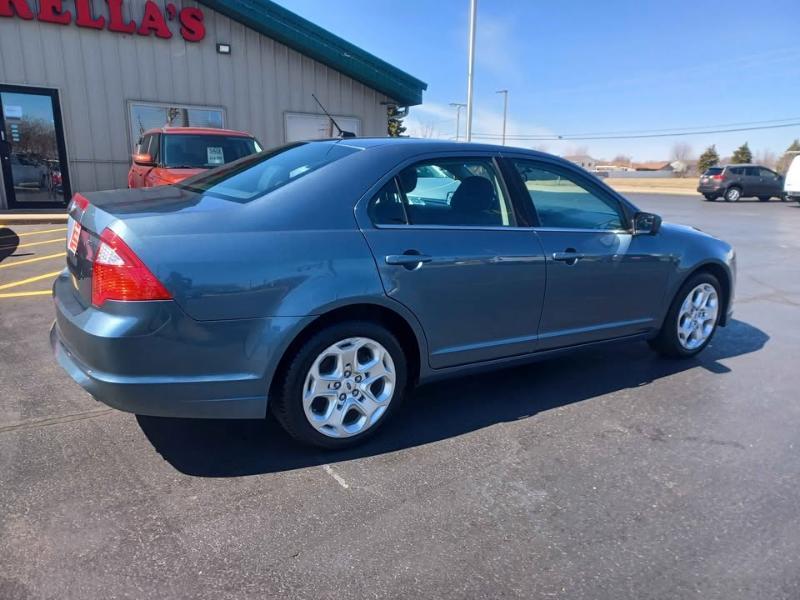 Ford Fusion I4 SE 2011