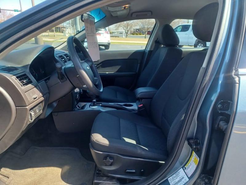 Ford Fusion I4 SE 2011