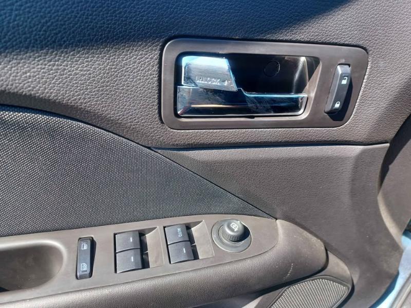 Ford Fusion I4 SE 2011