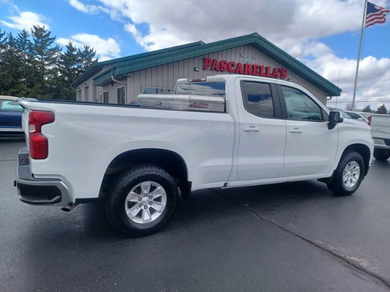 Chevrolet Silverado 1500 LT Double Cab 2WD 2021
