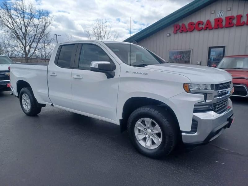 Chevrolet Silverado 1500 LT Double Cab 2WD 2020