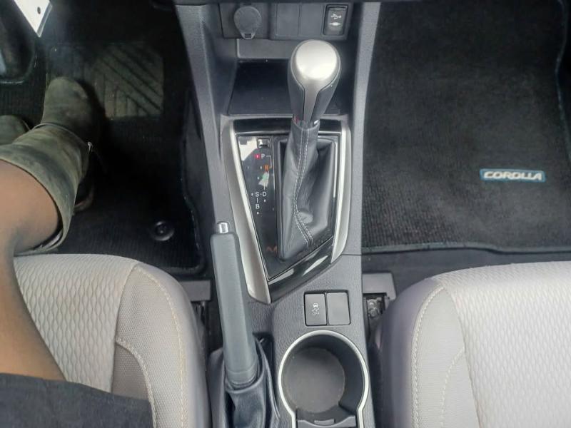 Toyota Corolla  2015