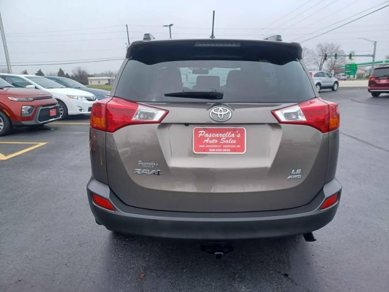 Toyota RAV4 LE AWD 2015