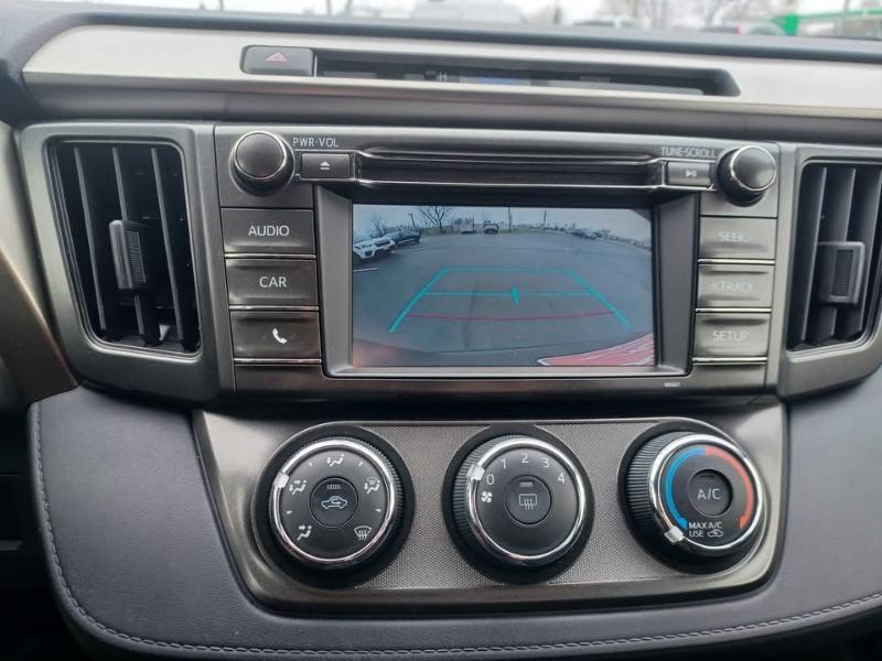 Toyota RAV4 LE AWD 2015