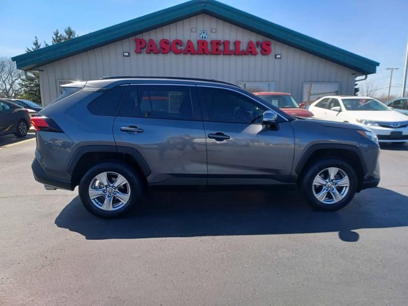 Toyota RAV4 XLE AWD 2024