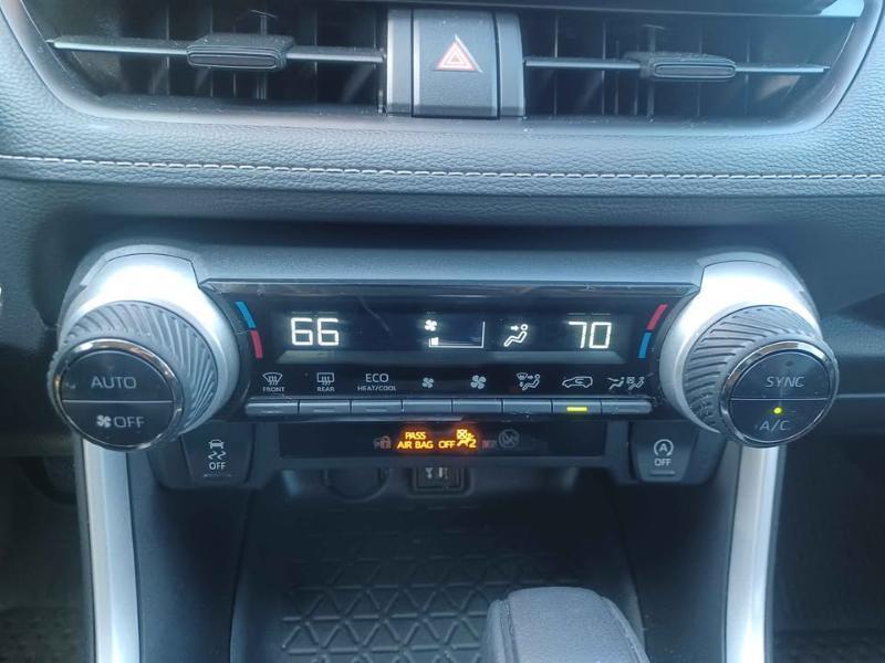 Toyota RAV4 XLE AWD 2024