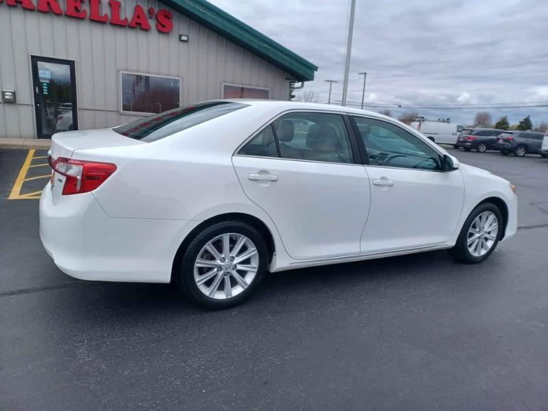 Toyota Camry XLE 2014