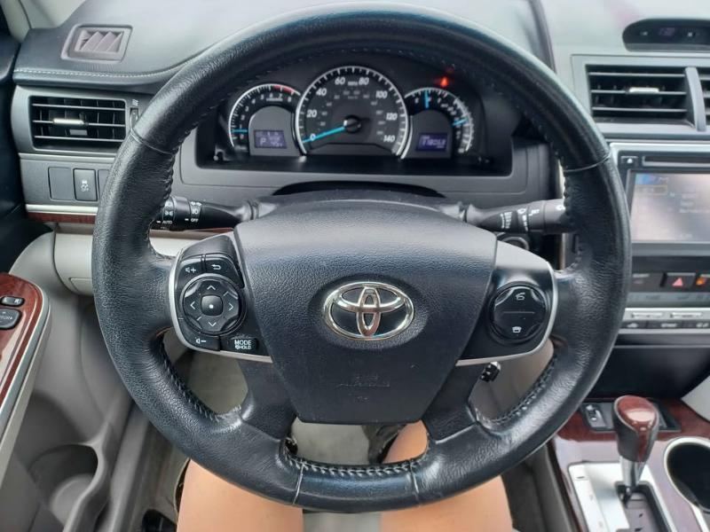 Toyota Camry XLE 2014