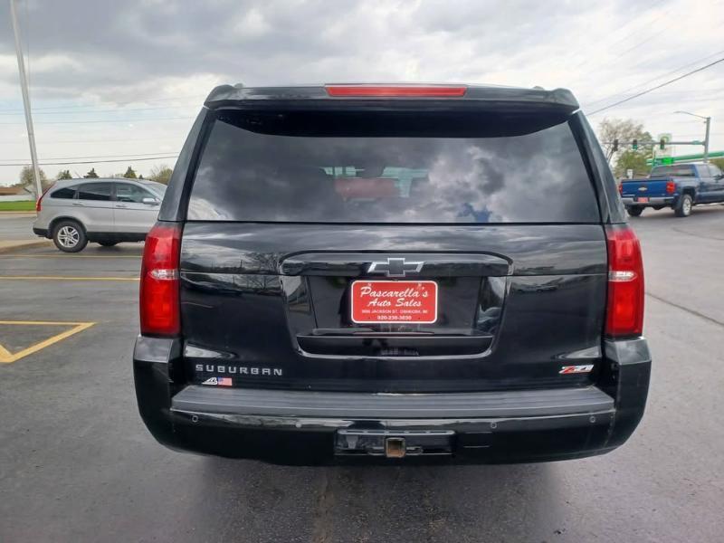 Chevrolet Suburban  2019