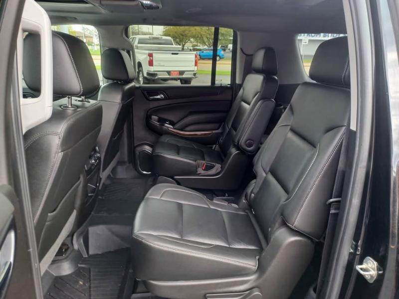 Chevrolet Suburban  2019