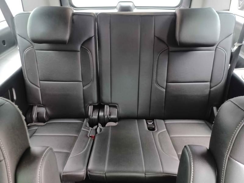 Chevrolet Suburban  2019