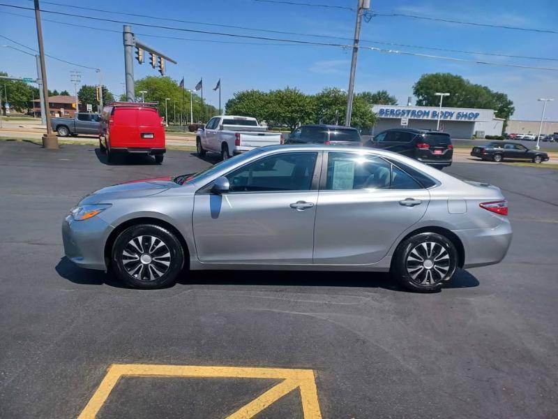 Toyota Camry LE 2015