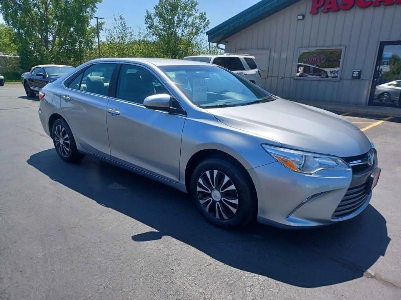 Toyota Camry LE 2015
