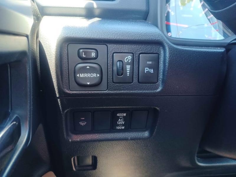 Toyota 4Runner Limited 4WD V6 2016