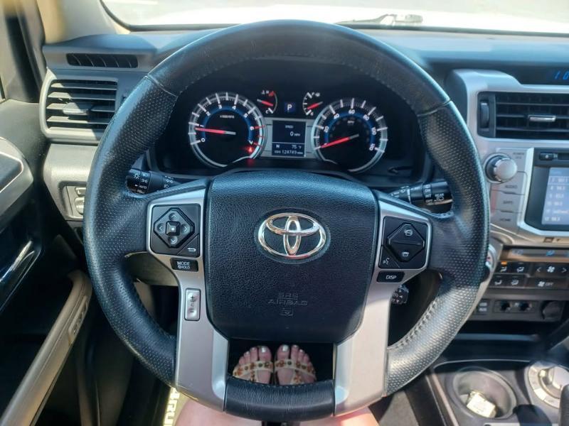 Toyota 4Runner Limited 4WD V6 2016