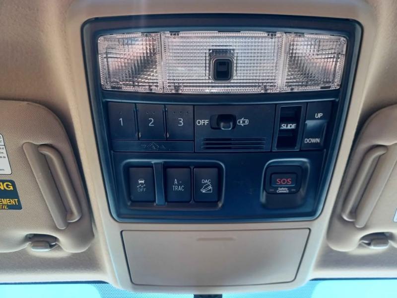 Toyota 4Runner Limited 4WD V6 2016