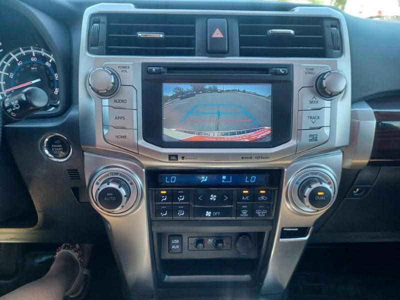 Toyota 4Runner Limited 4WD V6 2016