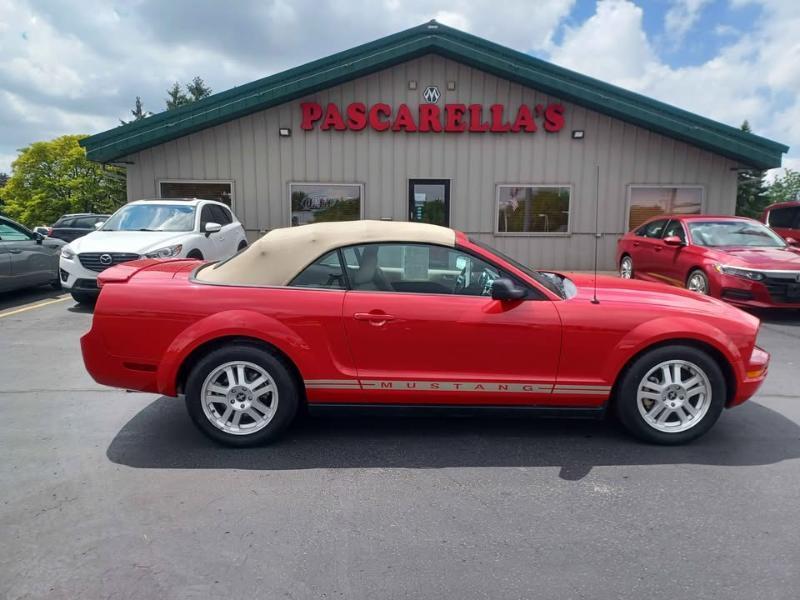 Ford Mustang V6 Premium Convertible 2008