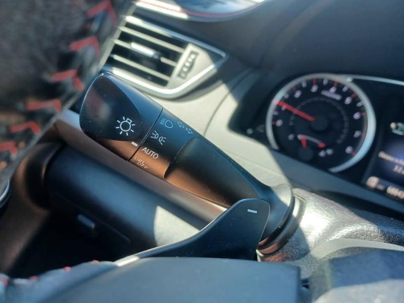 Toyota Camry SE 2017