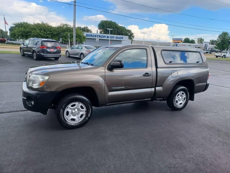 Toyota Tacoma Regular Cab 2WD 2009