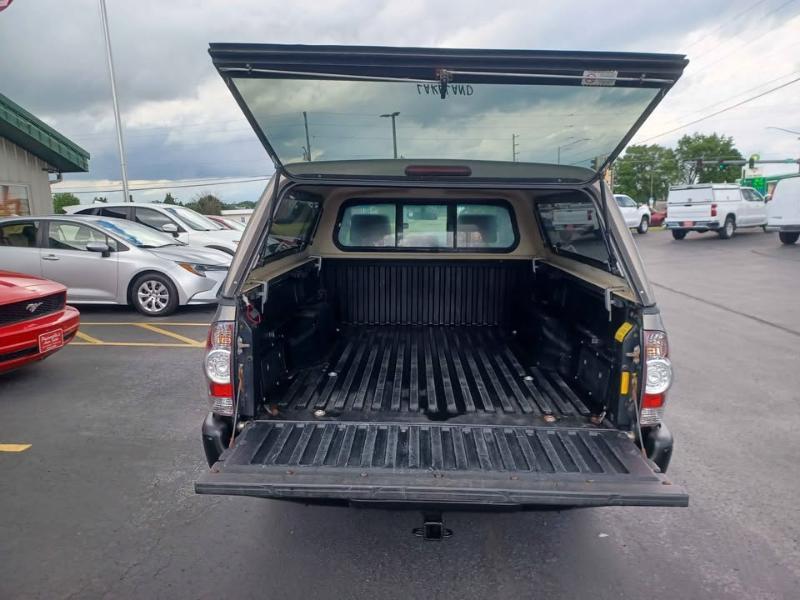 Toyota Tacoma Regular Cab 2WD 2009