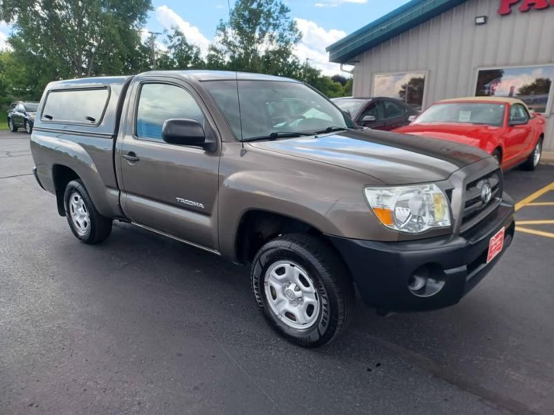 Toyota Tacoma Regular Cab 2WD 2009