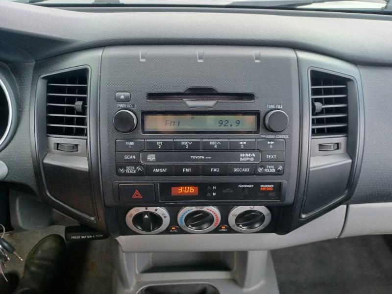 Toyota Tacoma Regular Cab 2WD 2009