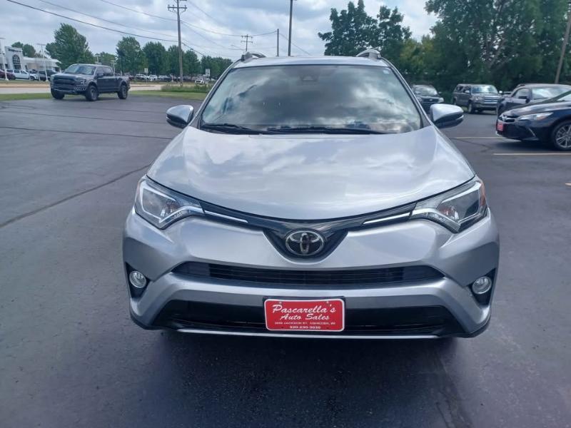 Toyota RAV4 XLE AWD 2018
