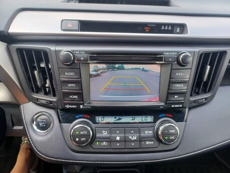 Toyota RAV4 XLE AWD 2018