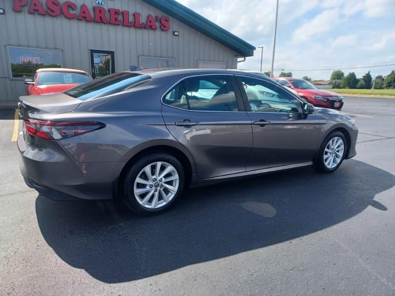 Toyota Camry LE AWD 2022