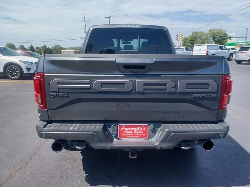 Ford F-150 Raptor SuperCrew 4WD 2019