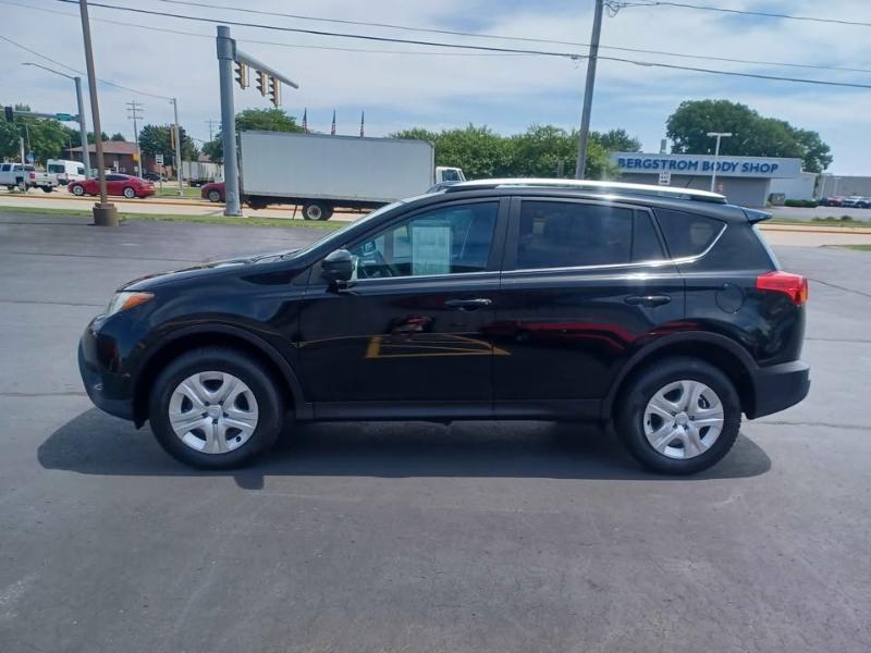 Toyota RAV4 LE AWD 2015