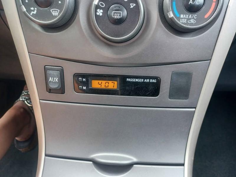 Toyota Corolla S 2011