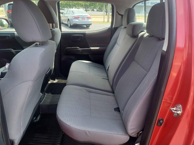 Toyota Tacoma SR5 Double Cab 4WD V6 2016