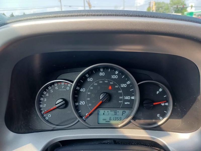 Toyota RAV4 LE AWD 2016