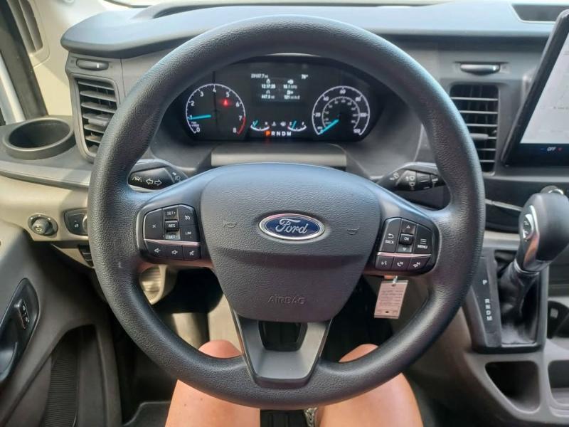 Ford Transit  2025