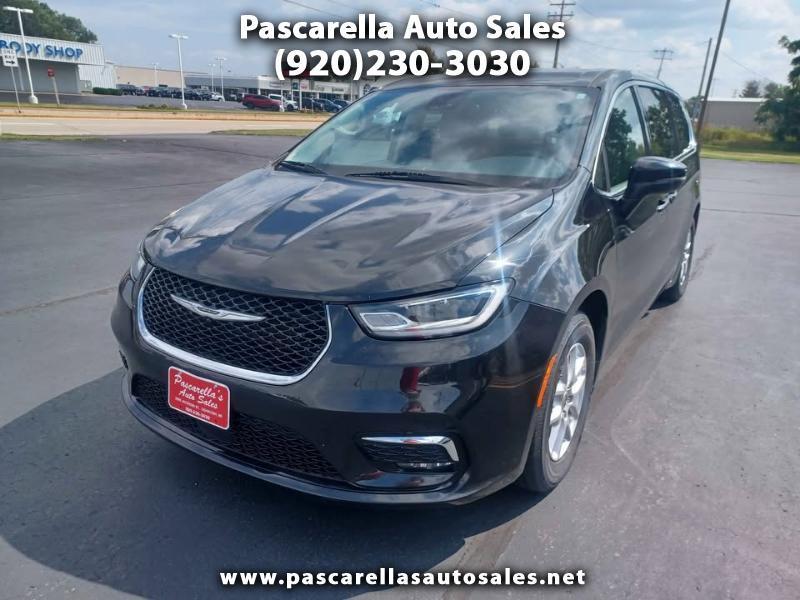 Chrysler Pacifica Touring L 2023