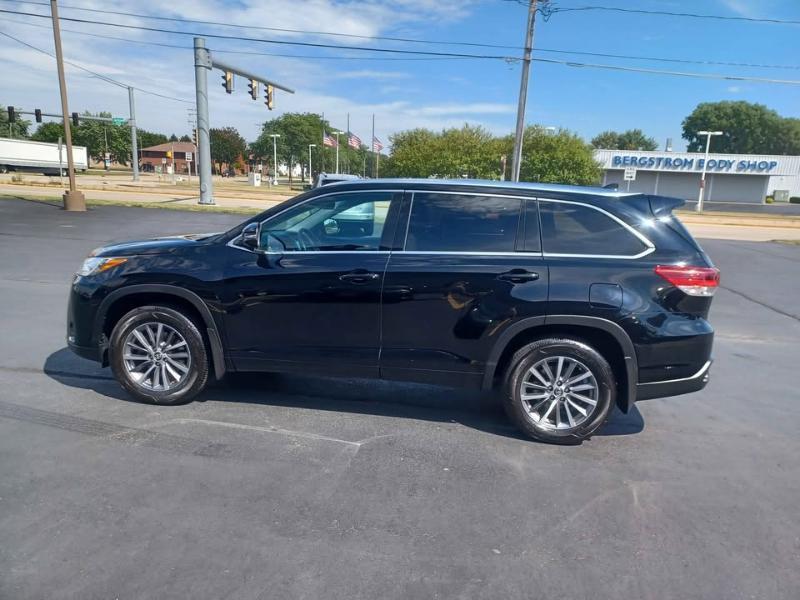 Toyota Highlander XLE 4WD 2018