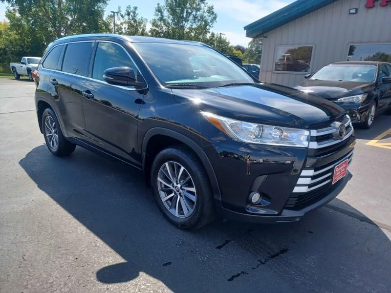 Toyota Highlander XLE 4WD 2018