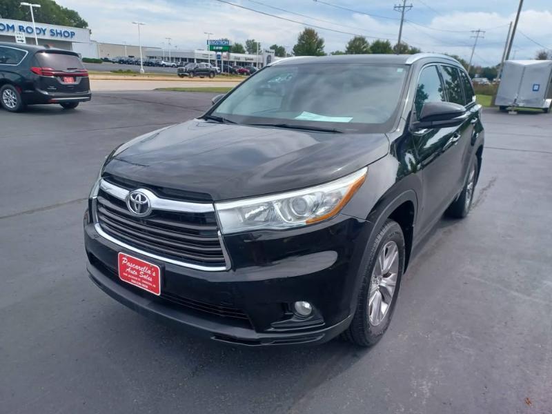 Toyota Highlander XLE AWD V6 2015