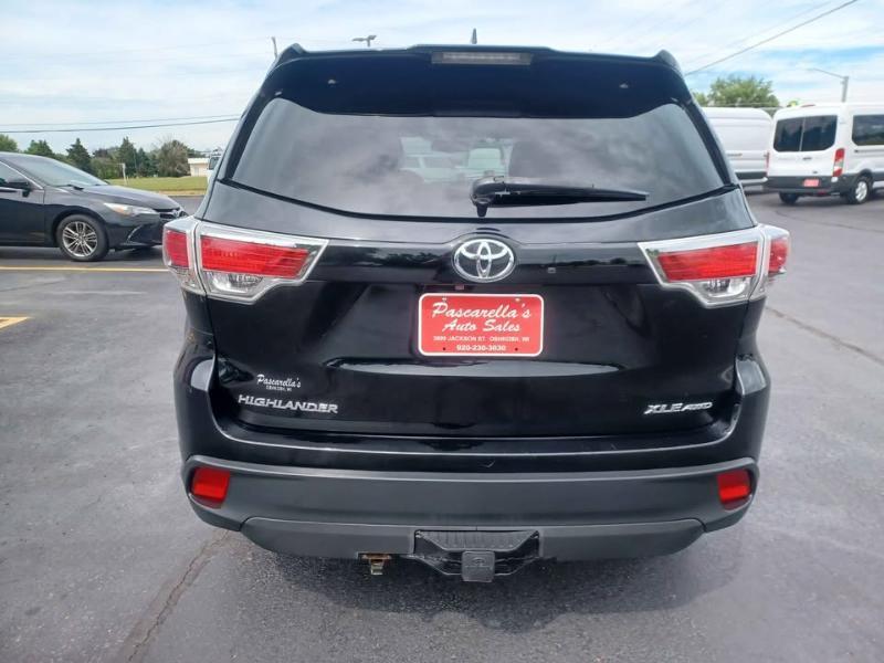 Toyota Highlander XLE AWD V6 2015