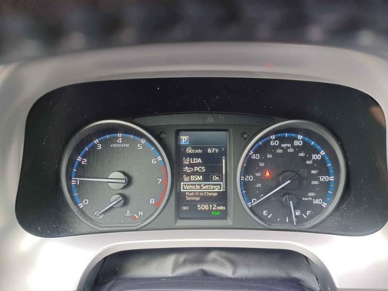Toyota RAV4 XLE AWD 2018