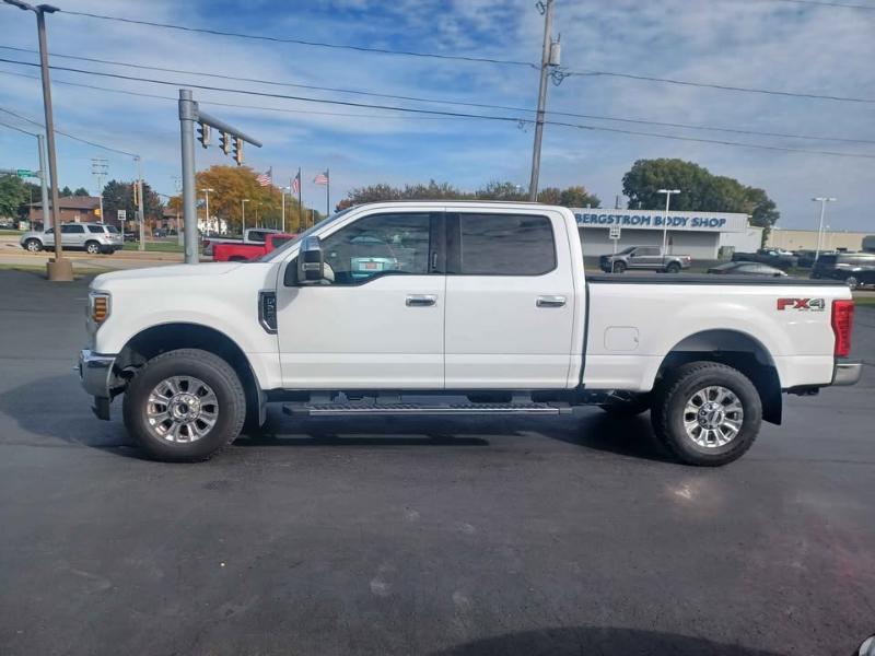 Ford F-250 SD FX4 Crew Cab Long Bed 4WD 2019