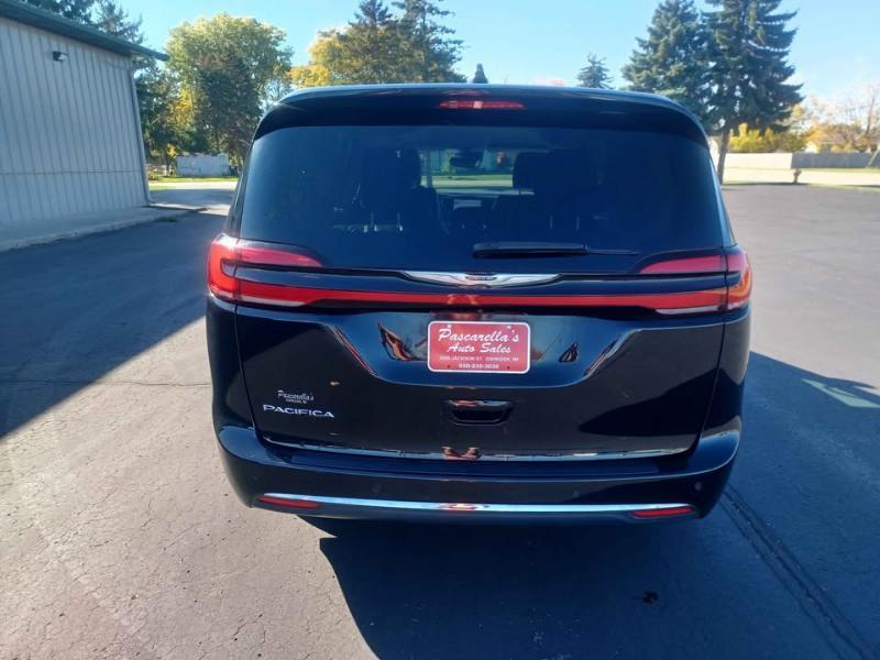 Chrysler Pacifica Touring L 2024